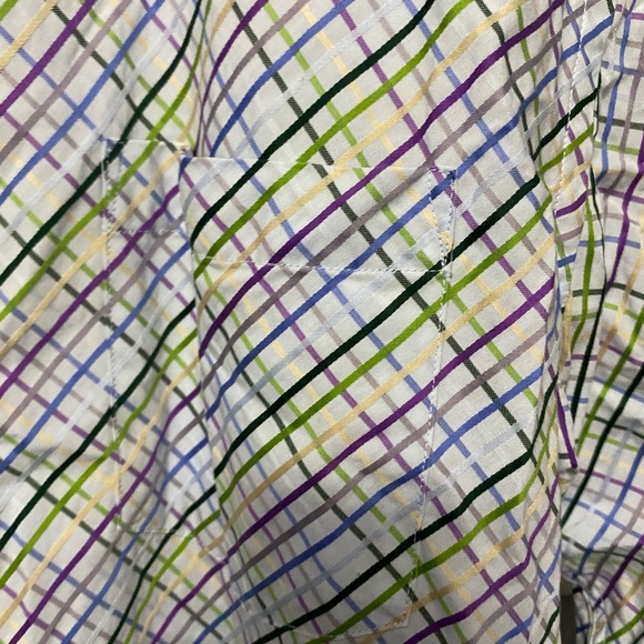 Long sleeve button down - Picture 2 of 4